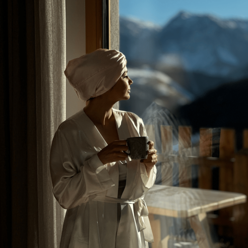 Photograph Straw Hat Collection Instagram Post (1080 × 1080 px) Photograph Straw Hat Collection Instagram Post (1080 × 1080 px)